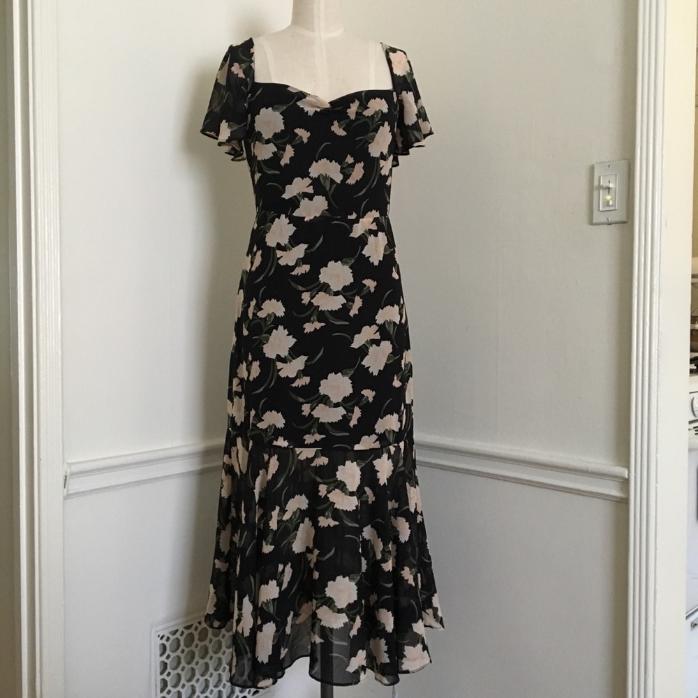 Softly flowing floral midi ‘Geene Dress’